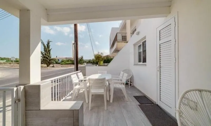 Deluxe Apt - 500M Nissi Beach! Ayia Napa Lägenhet
